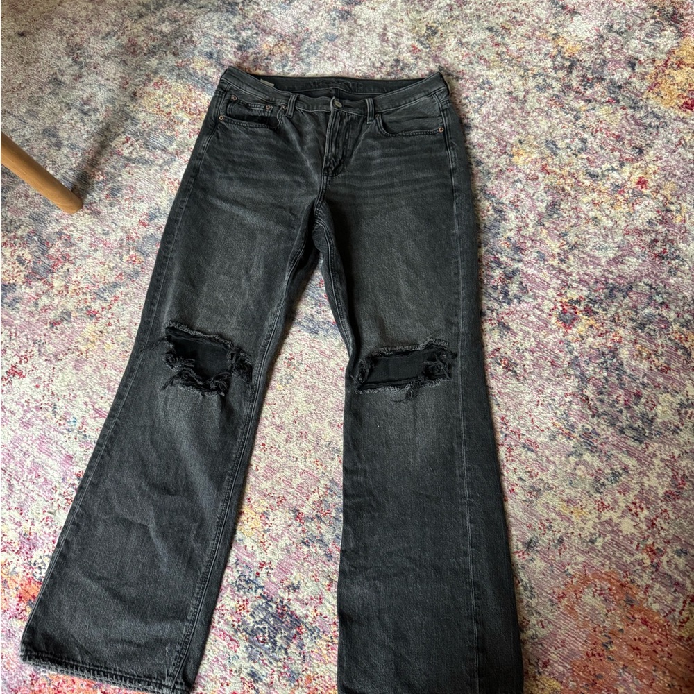 Women's Black Distressed Jeans